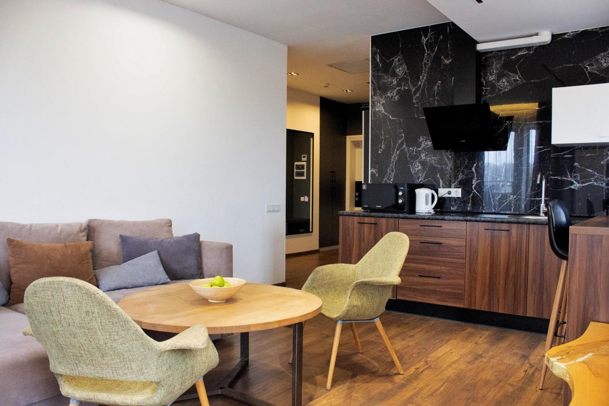 Amsterdam Lviv Apartments Εξωτερικό φωτογραφία